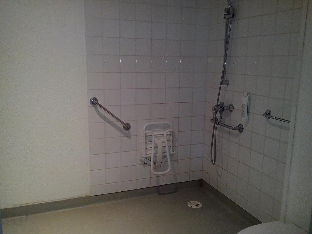 Ibis Budget Poitiers Sud Quarto foto
