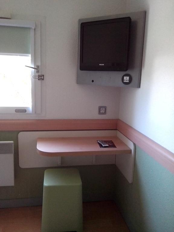 Ibis Budget Poitiers Sud Quarto foto