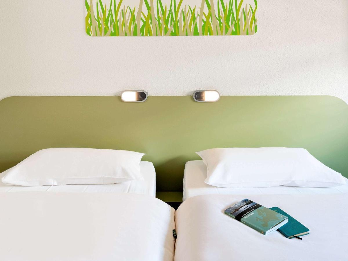 Ibis Budget Poitiers Sud Exterior foto